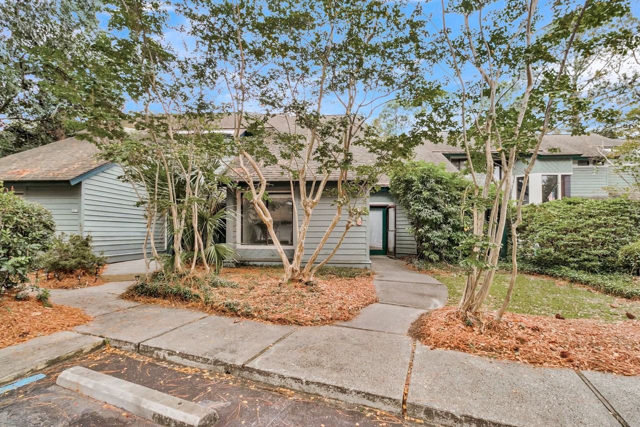 1105 Hidden Cove Dr #70 - Photo 4 of 50