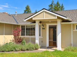 featured image of 17014 Ne 105th St