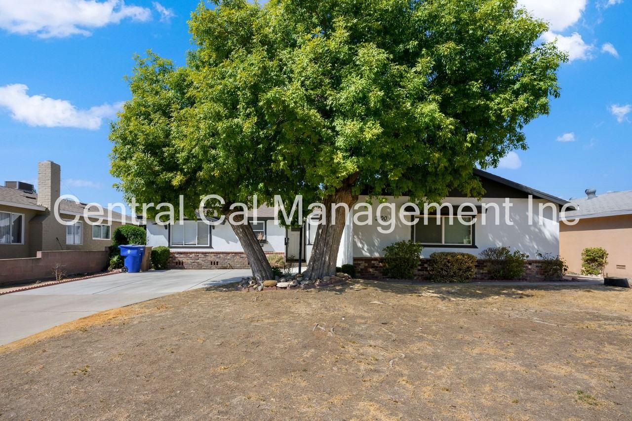 3100 Baylor St - Photo 4 of 22