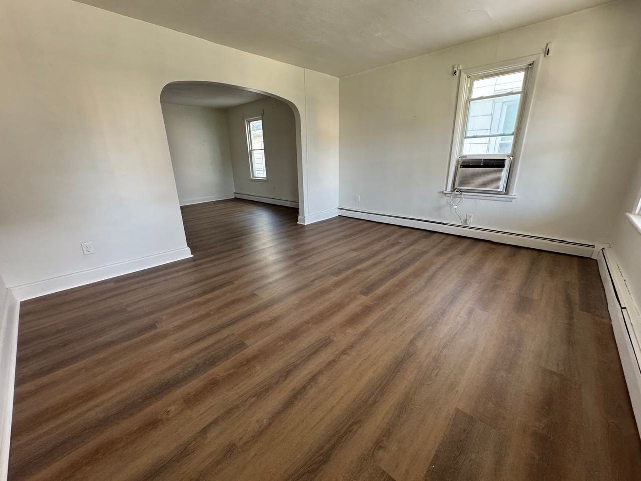 1619 Main St - Photo 2 of 29