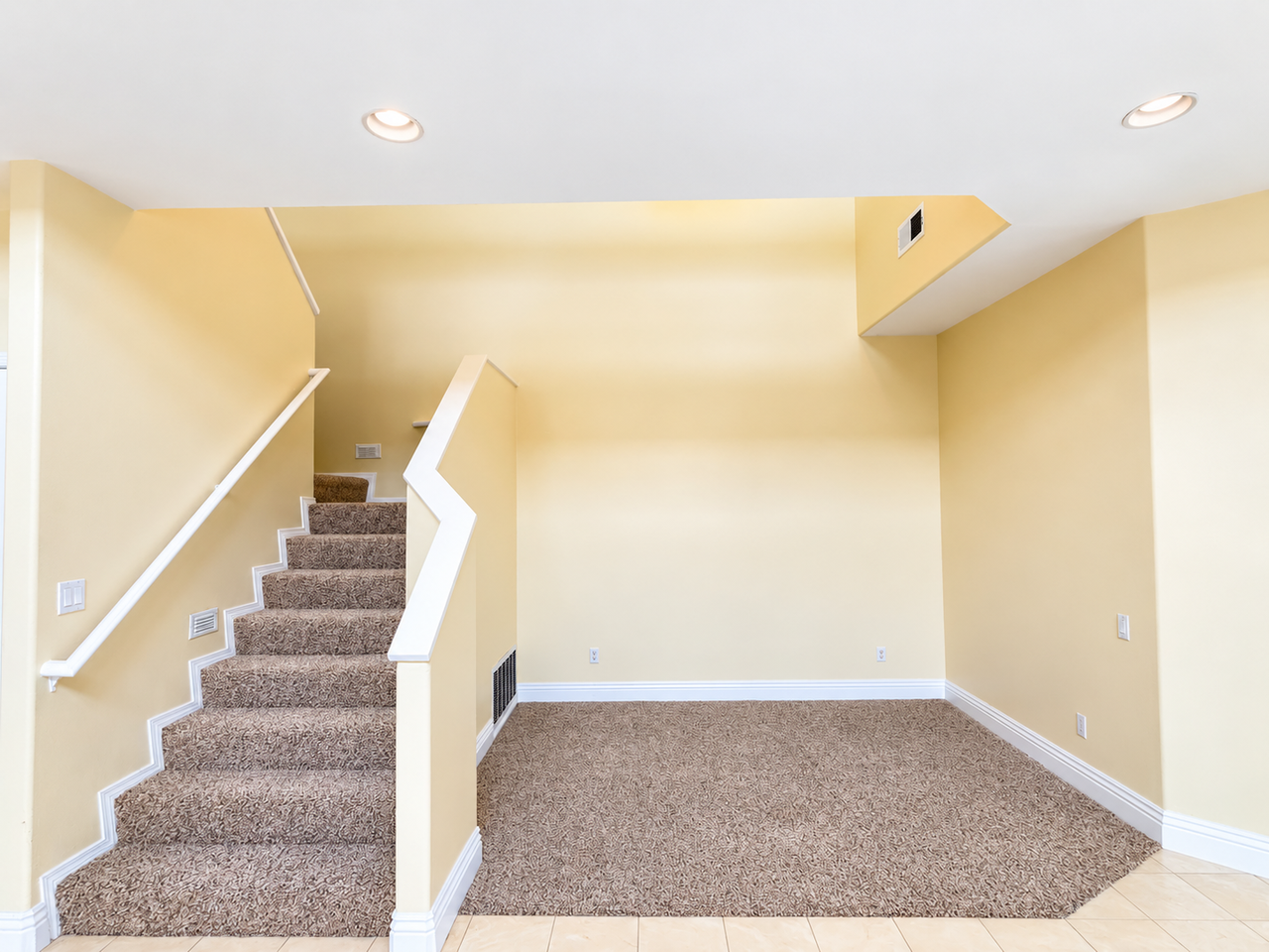 935 S Flintridge Way - Photo 5 of 17