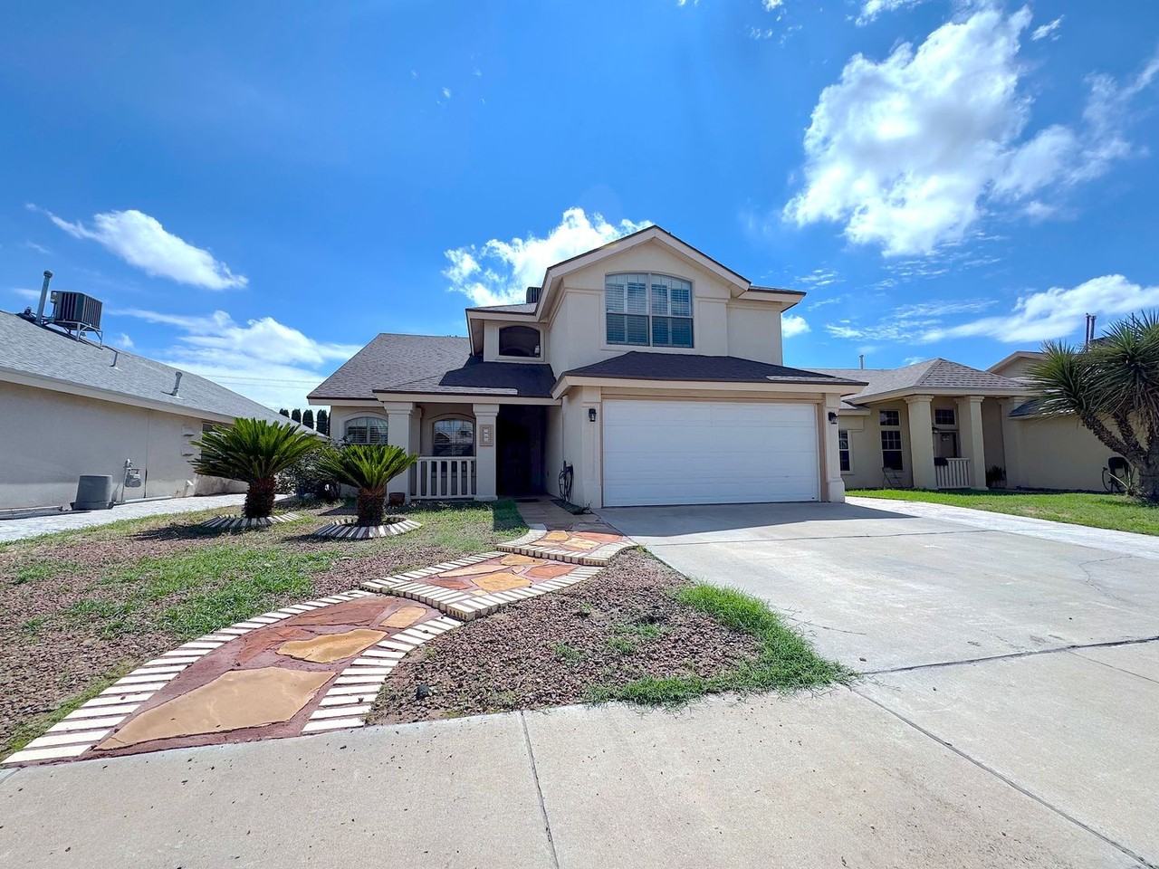 414 Montreal Cir