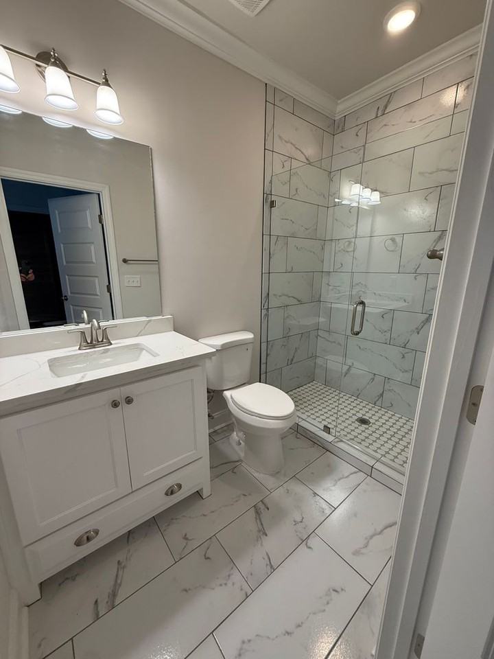 201 Smith Ave - Photo 5 of 17