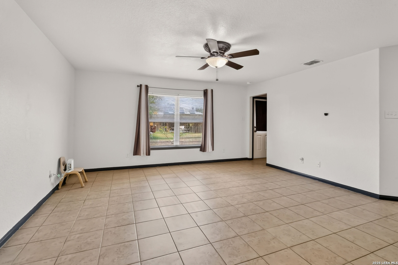 12207 Claiborne - Photo 7 of 28