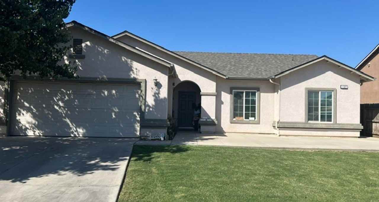 1327 Fort Worth Ave - Photo 2 of 5