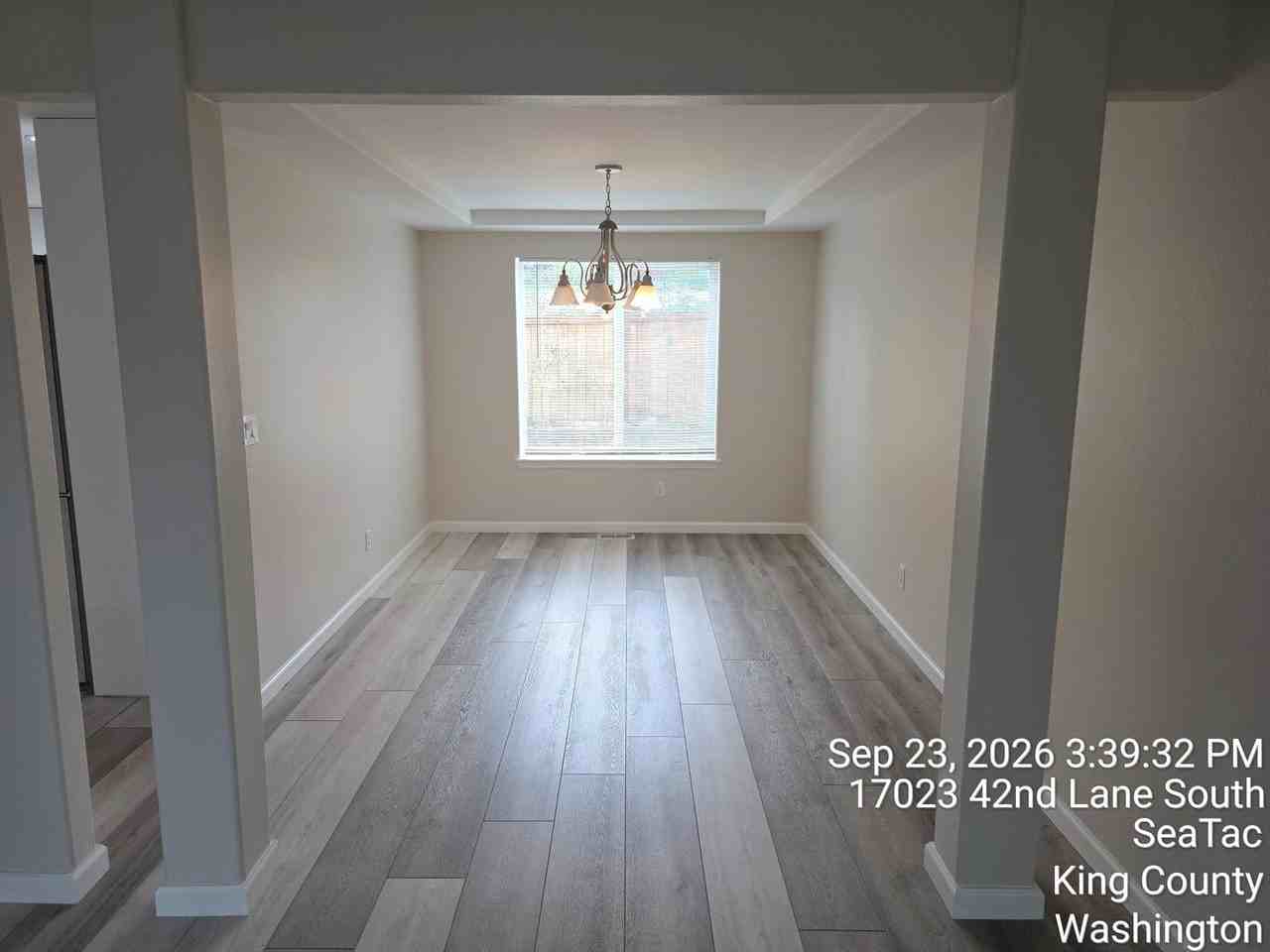 17023 42nd Ln S - Photo 5 of 34