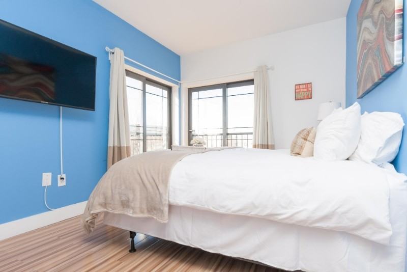 4918 Park Ave #304 - Photo 3 of 12