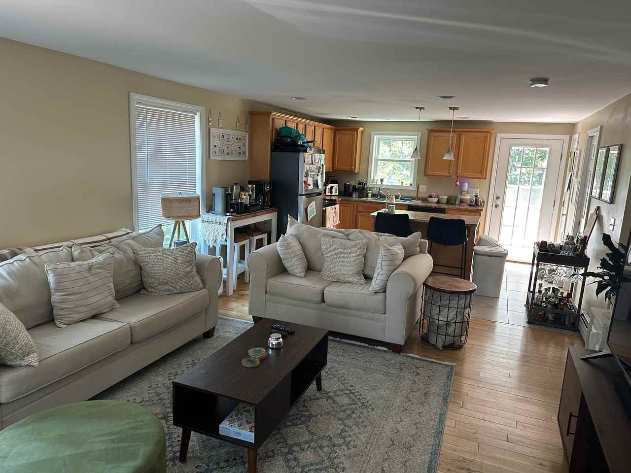 27 Stockman Ave - Photo 2 of 10