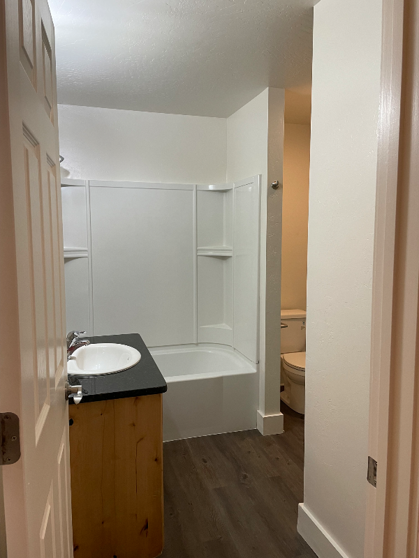 2806 Hunters Loop #1 - Photo 5 of 9
