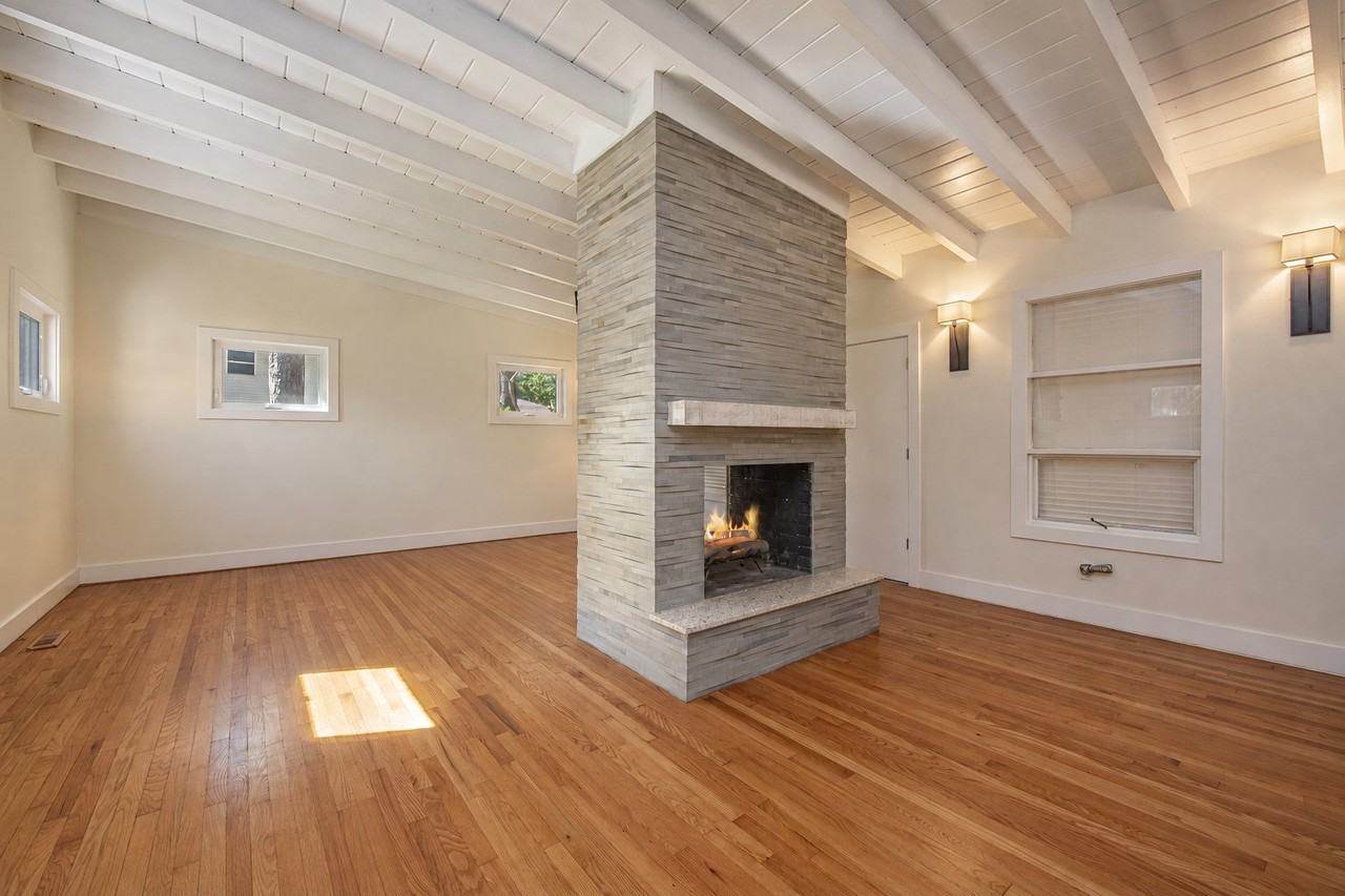 760 Shelley Rd