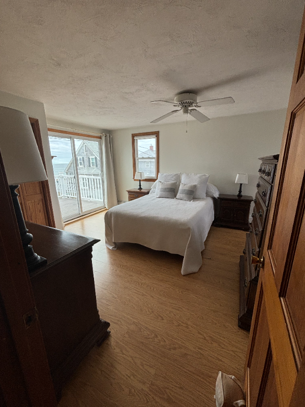 249 Foster Ave - Photo 6 of 13