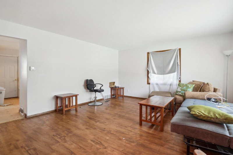 418 S Summit St #420 - Photo 6 of 24