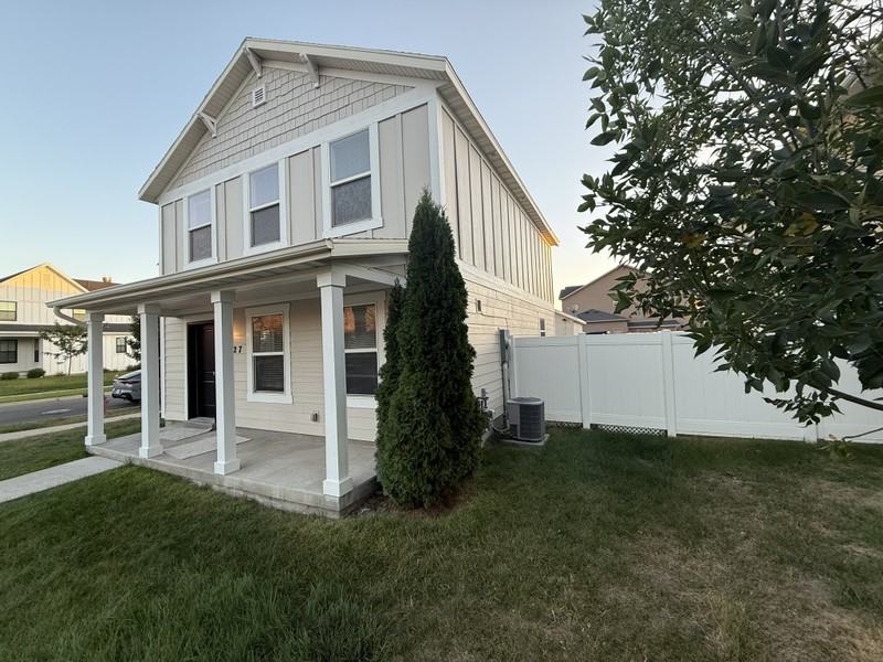 1427 W South Paddock Dr - Photo 3 of 31