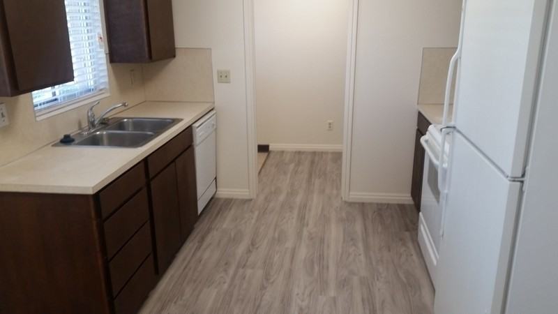 1625 Sw #1 - Photo 4 of 9