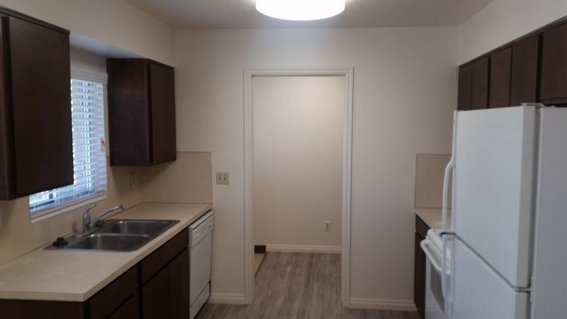 1625 Sw #1 - Photo 5 of 9