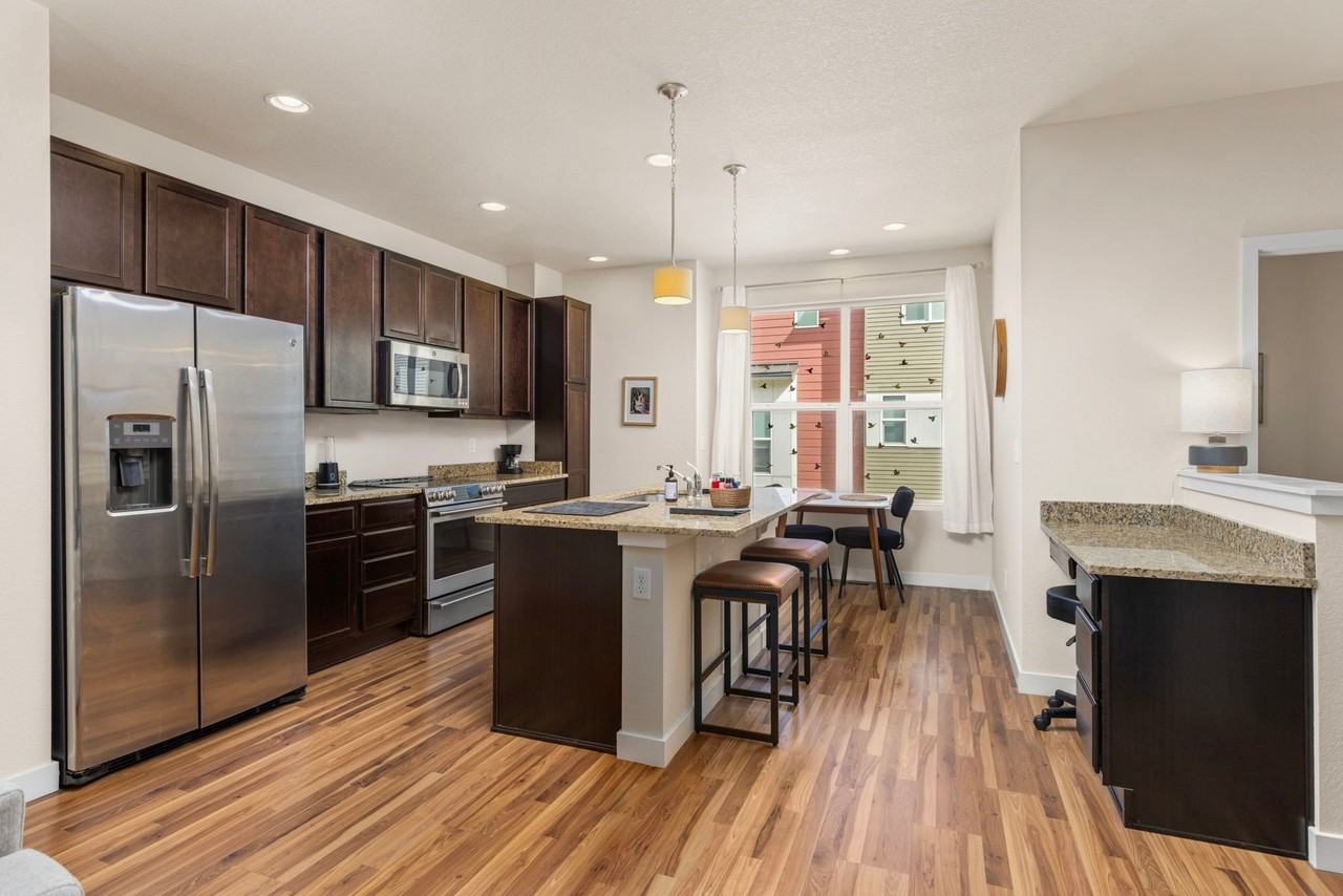 11241 Colony Cir - Photo 7 of 20