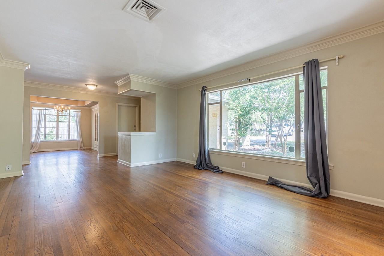 352 Tuttle Rd - Photo 6 of 39