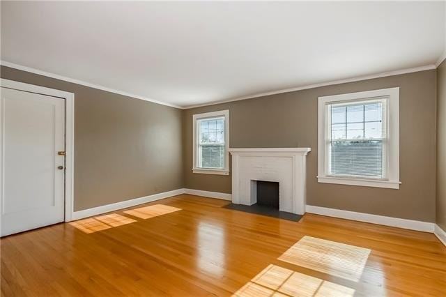 1432 W 48th St #2 - Photo 7 of 27