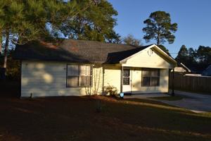 featured image of 1099 Pineland Ave