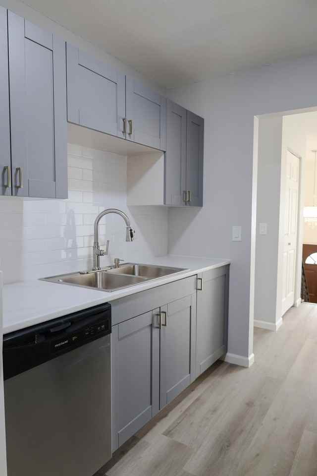 7521 Brunswick Ave N #7521 - Photo 3 of 20
