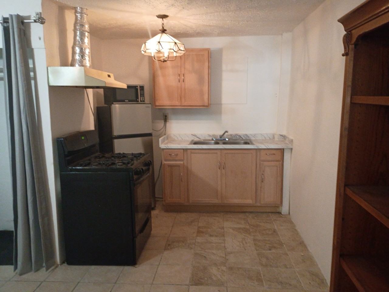 700 Jewett St #UNITB