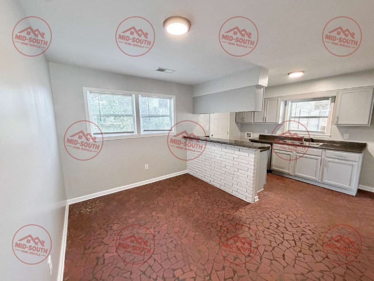 4403 Jamaica Ave - Photo 4 of 18