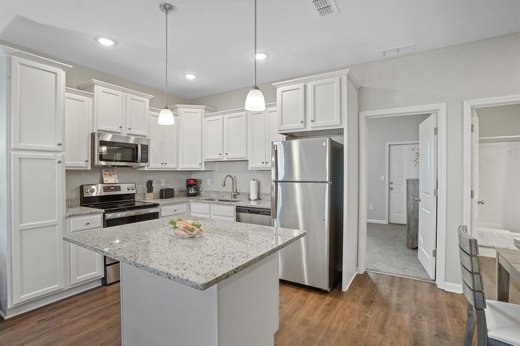2284 Del Carmel Way - Photo 7 of 23