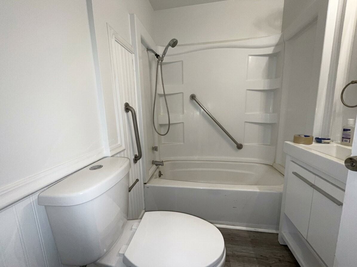 9434 Bristol Ave - Photo 5 of 16