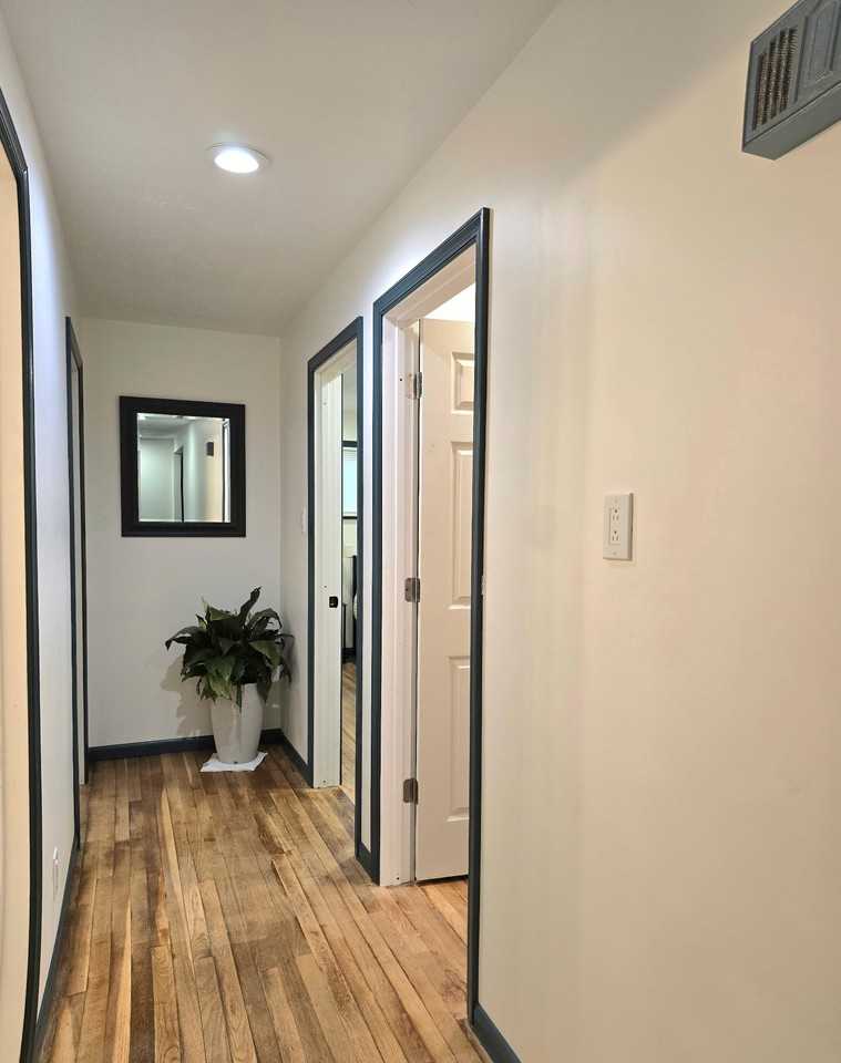 312 Shelley Ave - Photo 3 of 14