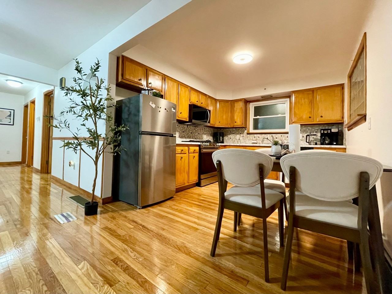 410 3rd St - Photo 2 of 11