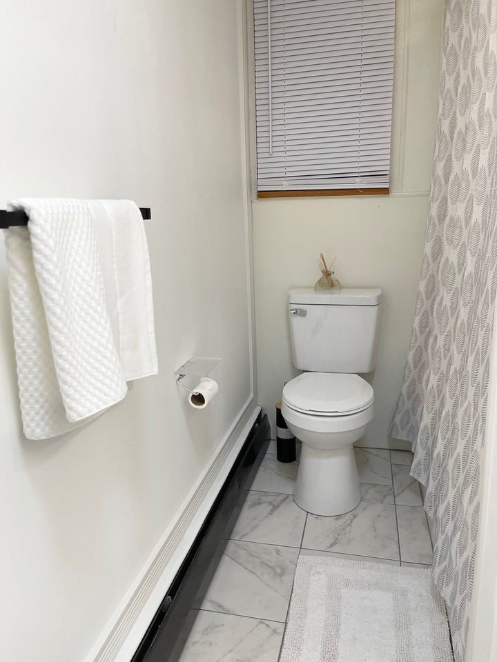 410 3rd St - Photo 7 of 11