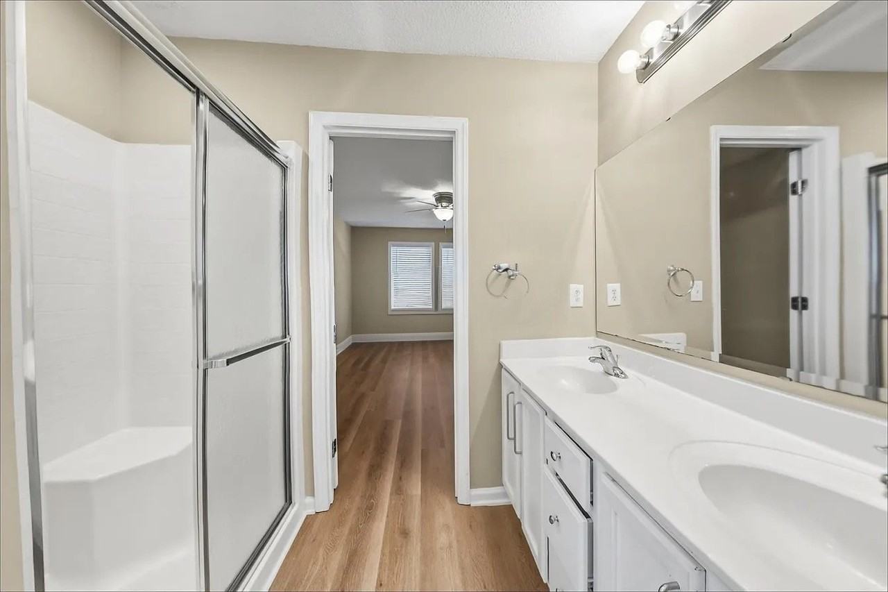 4704 Courtside Pl #A - Photo 2 of 12