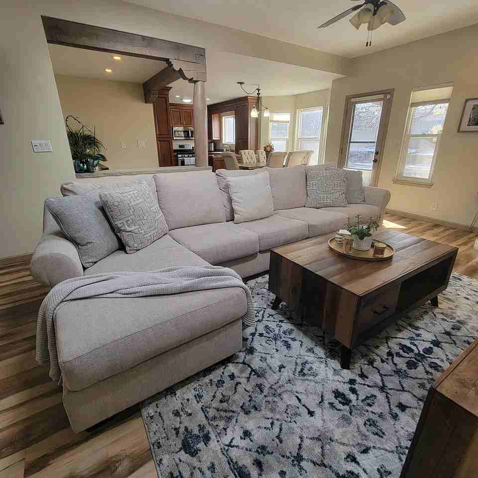 2127 Avenida De Las Alturas - Photo 2 of 18