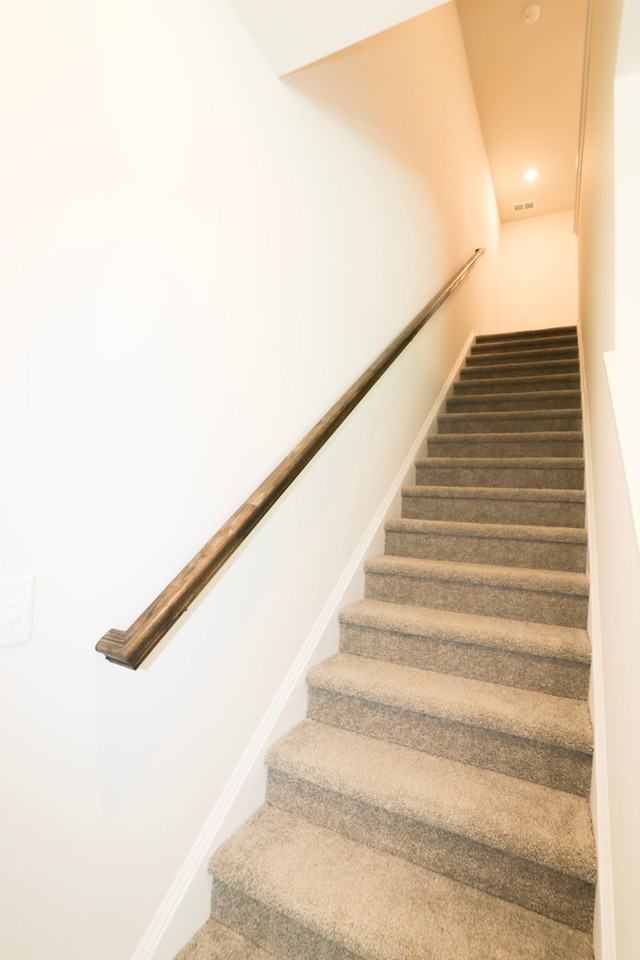 444 Ocala Dr - Photo 7 of 13