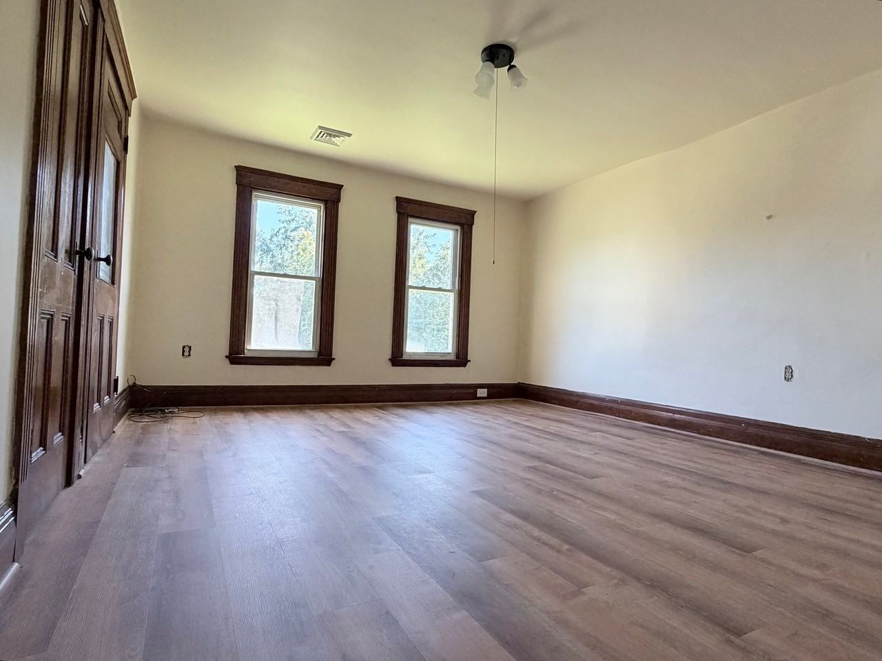 148 W 3rd St #201 - Photo 4 of 20