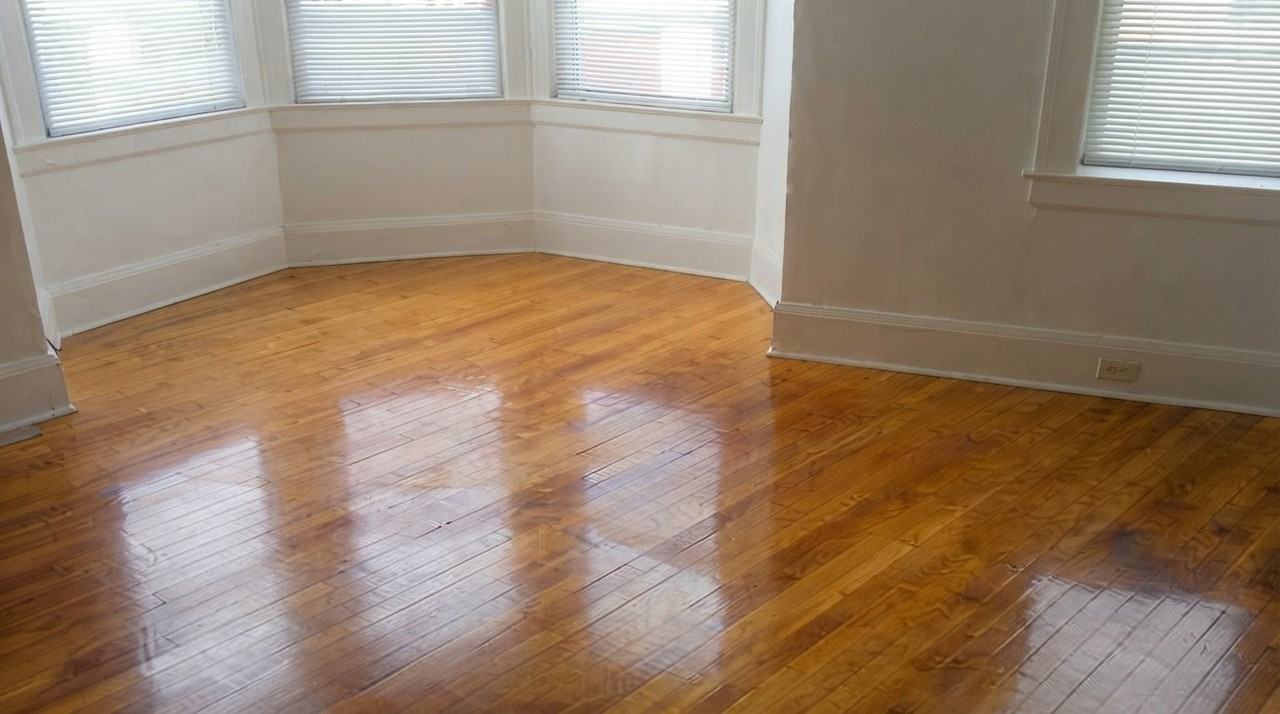 9904 Lorain Ave #201 - Photo 4 of 5