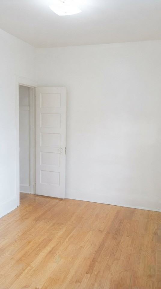 9904 Lorain Ave #201 - Photo 5 of 5