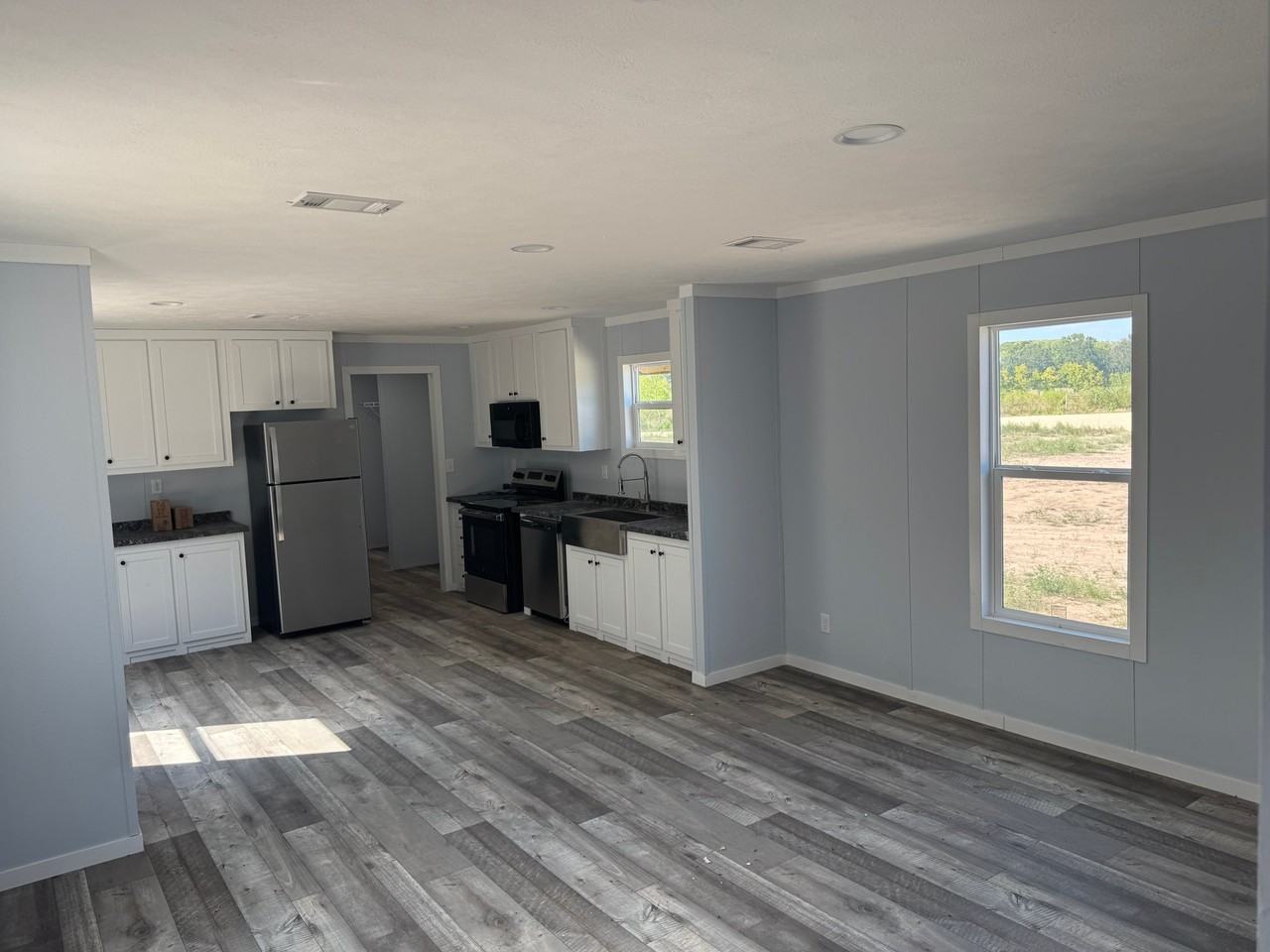 506 Elkins Rd - Photo 4 of 19