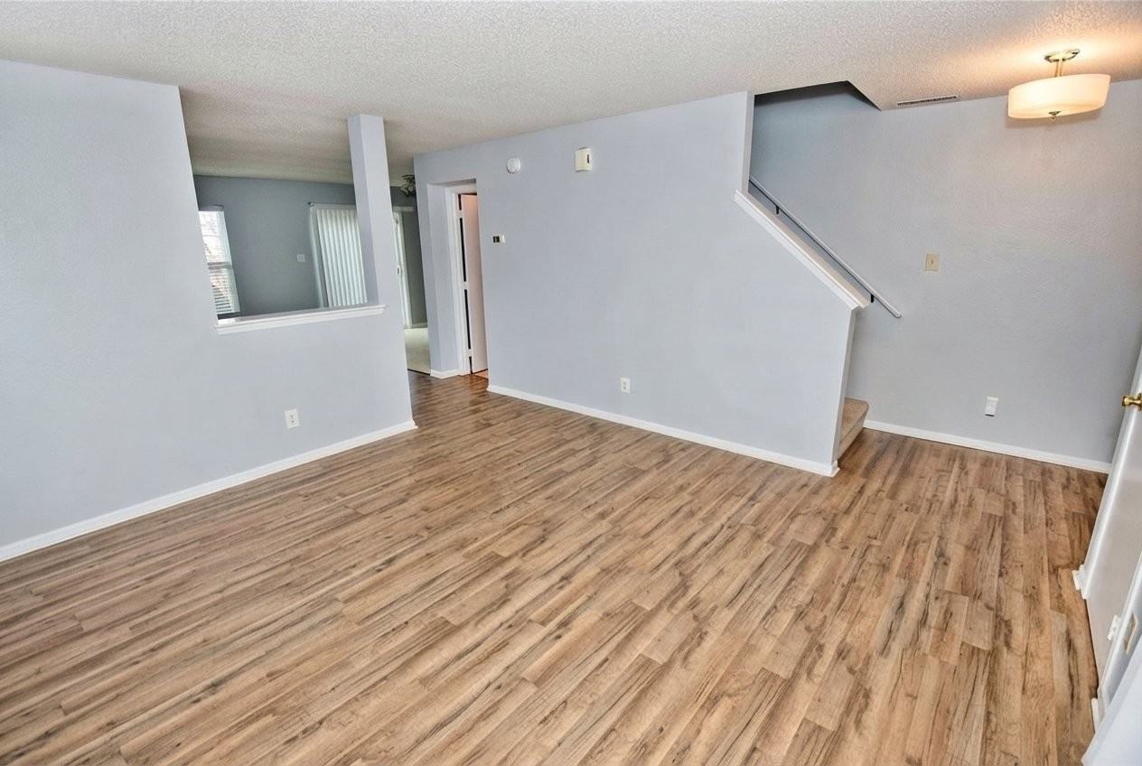 14242 Weeping Cherry Dr - Photo 4 of 17