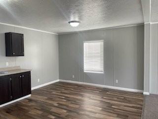 1236 N Oaklane Rd #150 - Photo 2 of 12