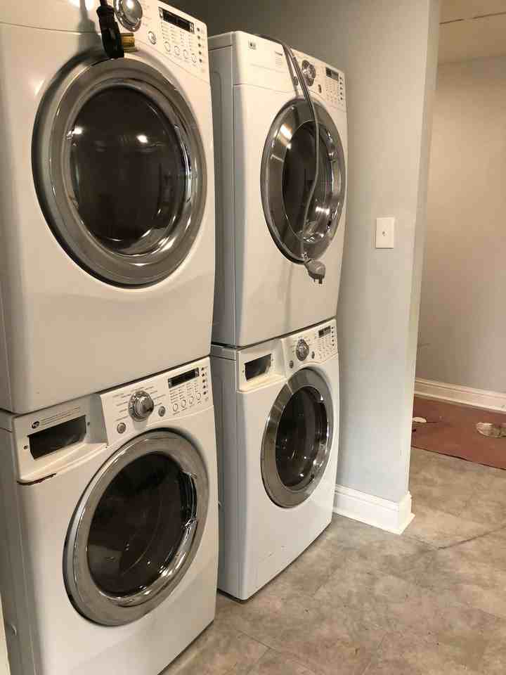 233 Nancy Dr - Photo 6 of 6
