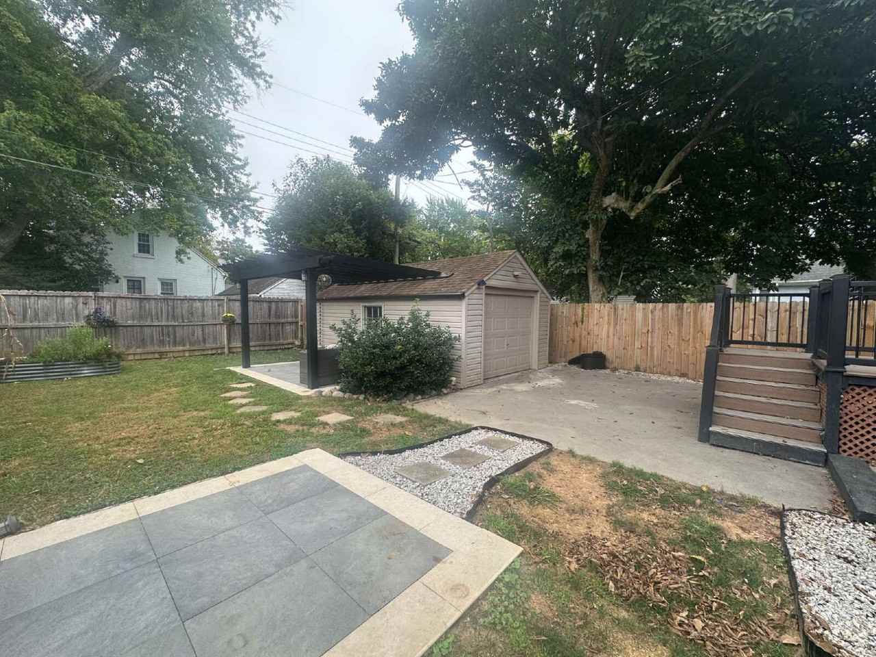 2939 Bon Air Ave - Photo 4 of 31