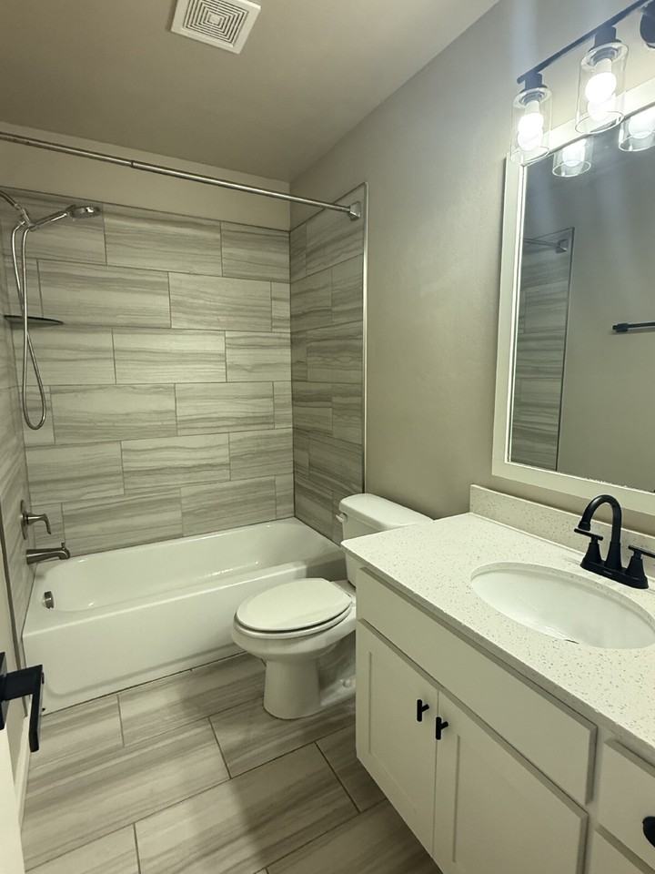 18312 Autumn Grove Ct - Photo 4 of 40