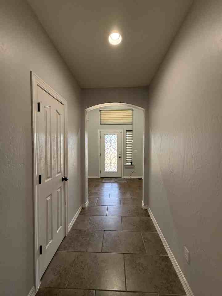 13878 Summer Way - Photo 5 of 29
