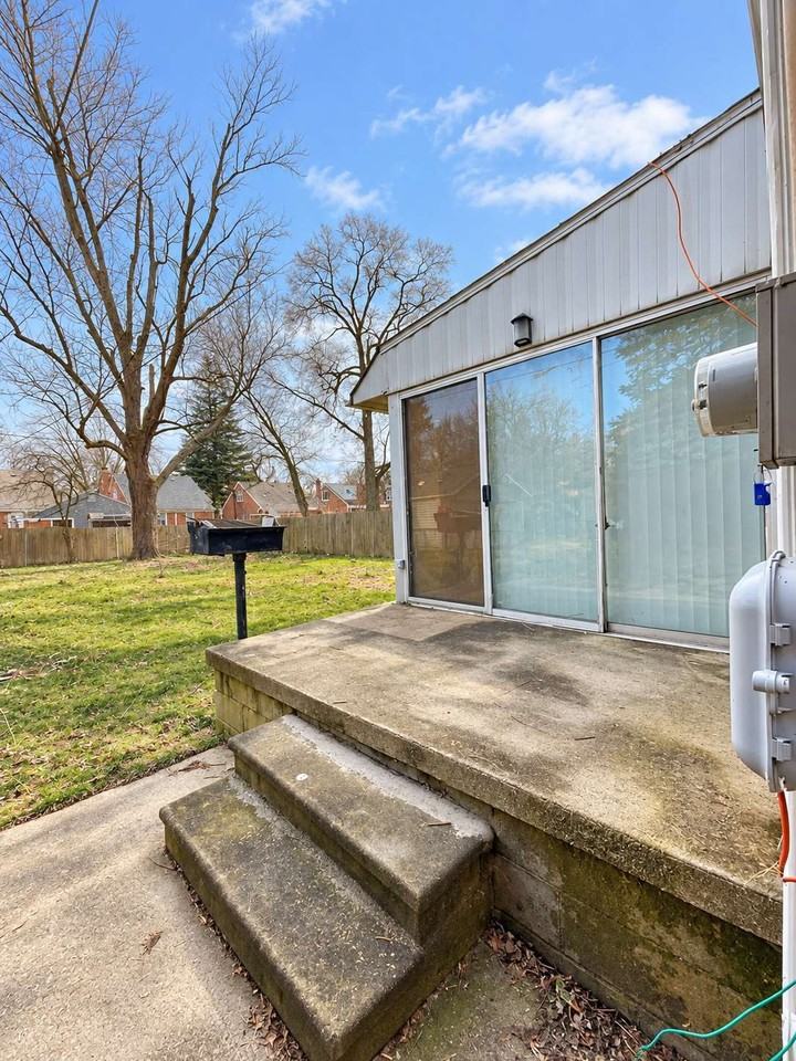 17712 Lenore - Photo 4 of 34
