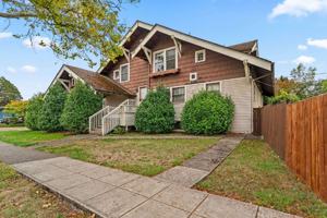 featured image of 308 W 13th Ave #2