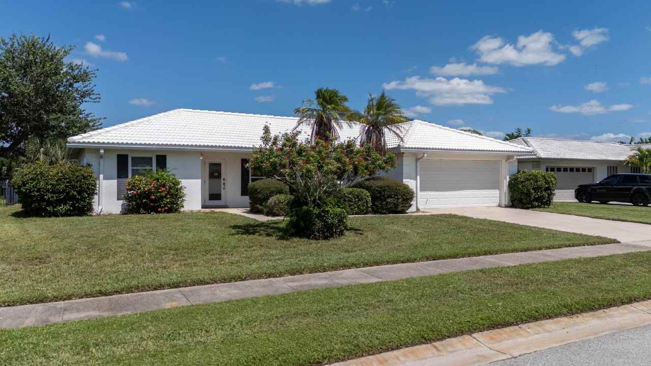 7525 Swanson Ln - Photo 2 of 46