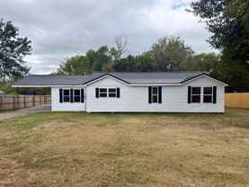 1227 Old Highway 109 N - Photo 1 of 1