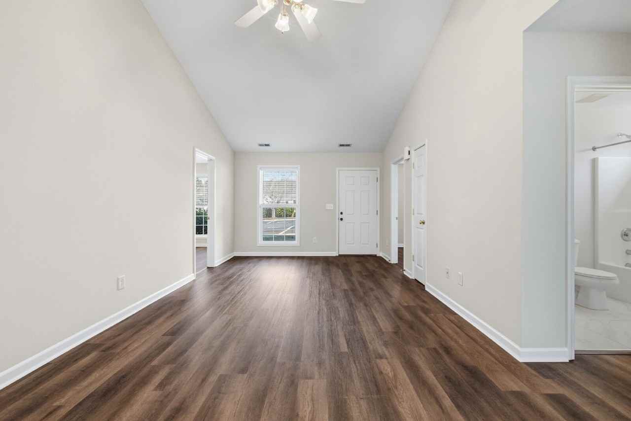209 Ansley Walk Ln - Photo 4 of 21