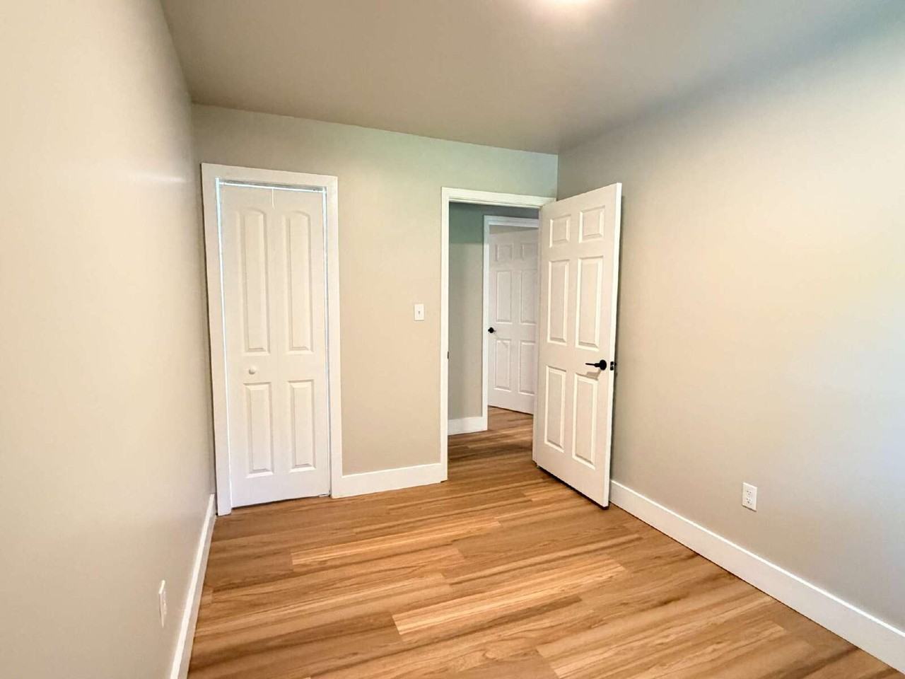 119 Clyde St #9 - Photo 6 of 13